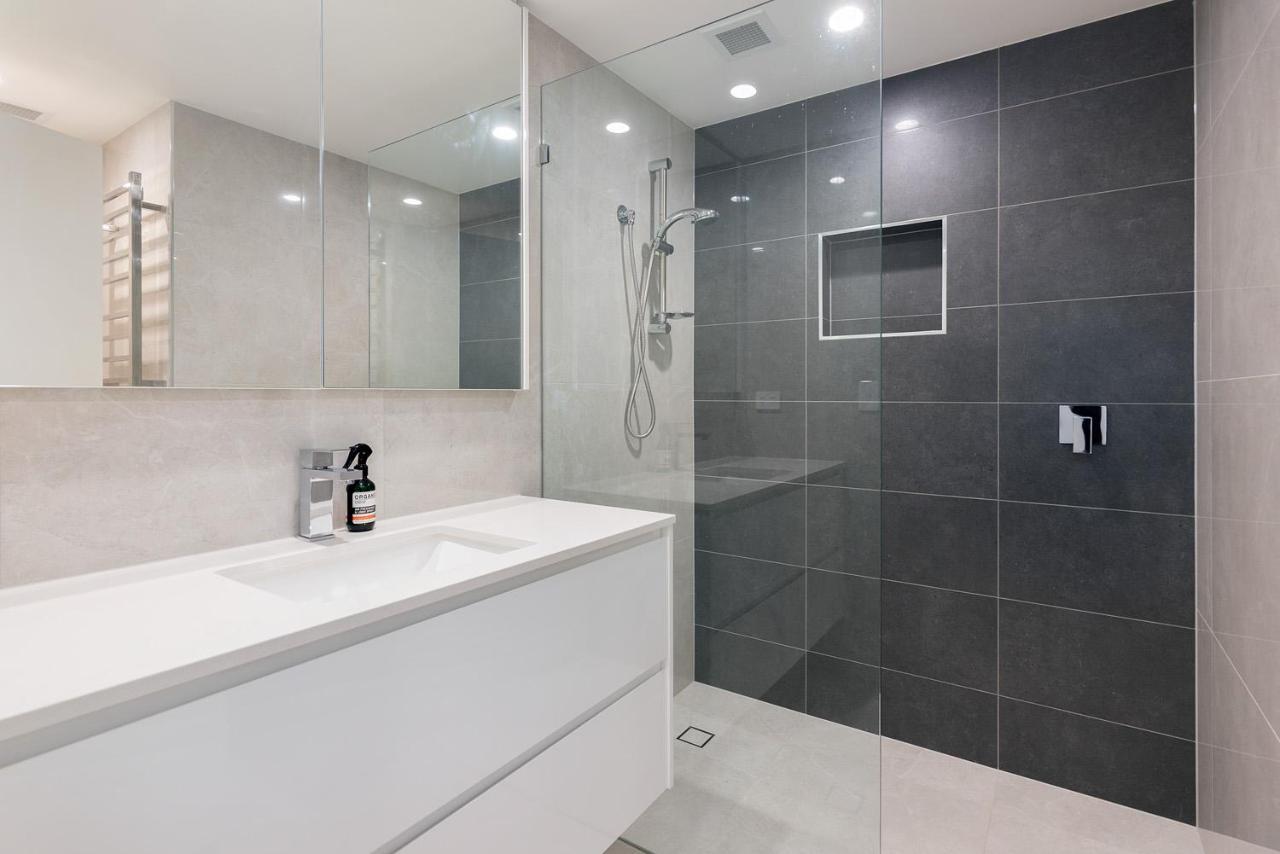 Allunga Stunning Beach Side Apartment Gold Coast Exterior photo